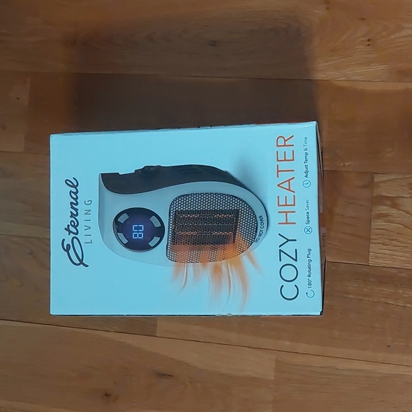 Eternal Living Other - COZY  HEATER with adjustable temperature